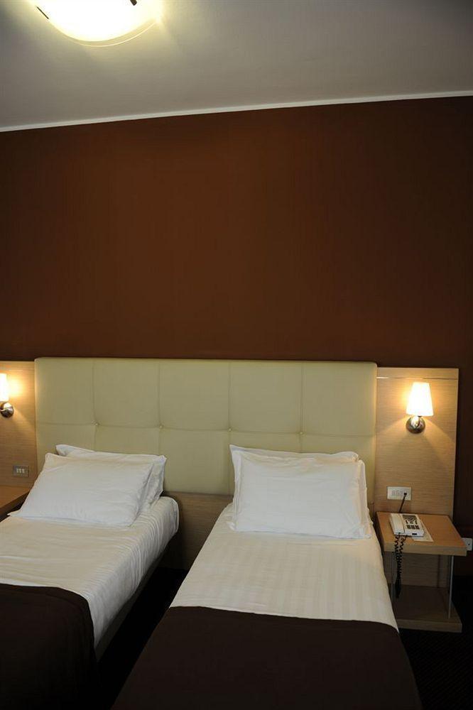 Vittoria Hotel