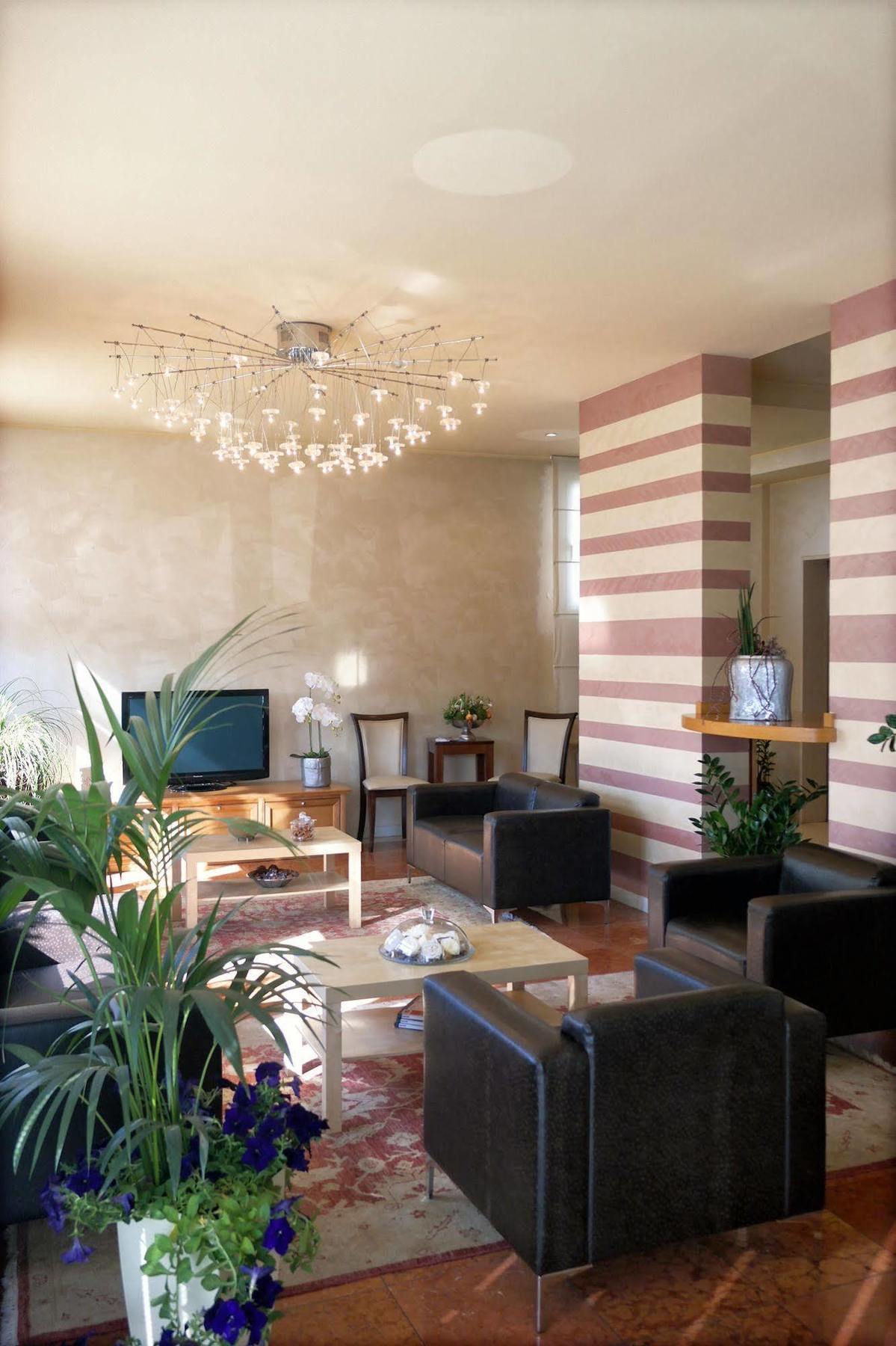 Vittoria 4*
